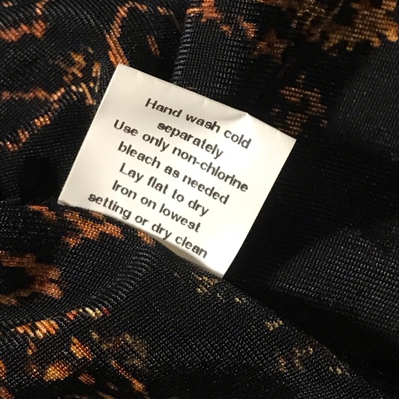 Beautiful Slinky Blazer Jacket, size L - Picture 12 of 12